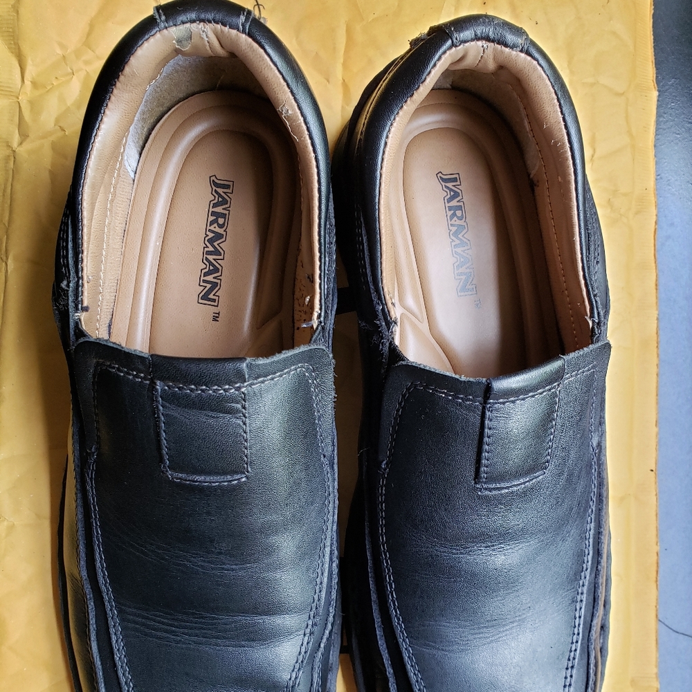 Jarman leather Loafers in Excellent Condition.